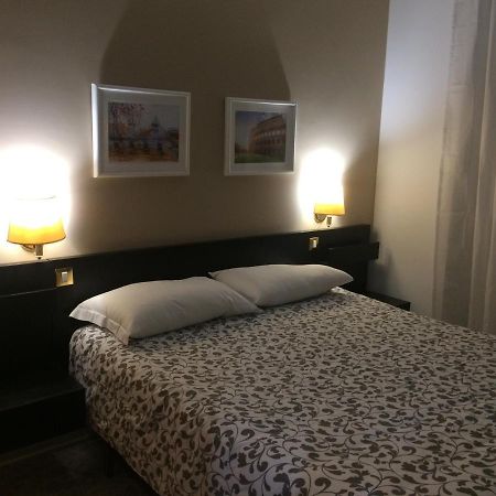 La Dolce Vita Rome Чампино Екстериор снимка